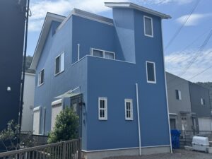 パステル系ブルー3分艶